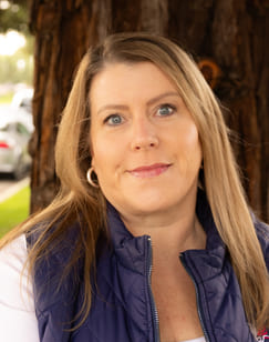 Bobbi Haney, Office Manager